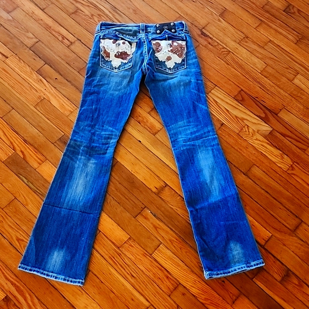 Miss me Real Cowhide on pockets! 29L